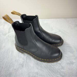 Dr Martens Women's Size 9 US L/8 US M/7 UK/41 EU Vegan 2976 Felix Chelsea Boots